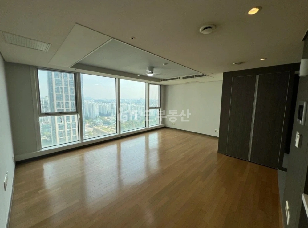 인천광역시 연수구 송도동 오피스텔 사진 1