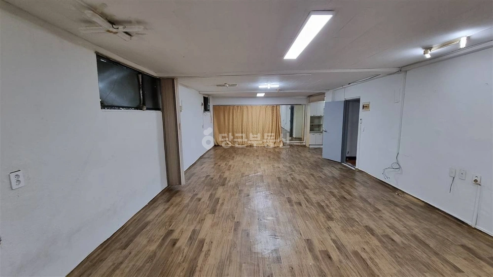 서울특별시 관악구 봉천동 상가 사진 1