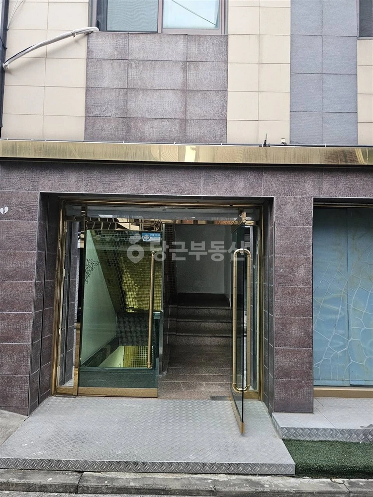 서울특별시 동작구 사당동 상가 사진 1