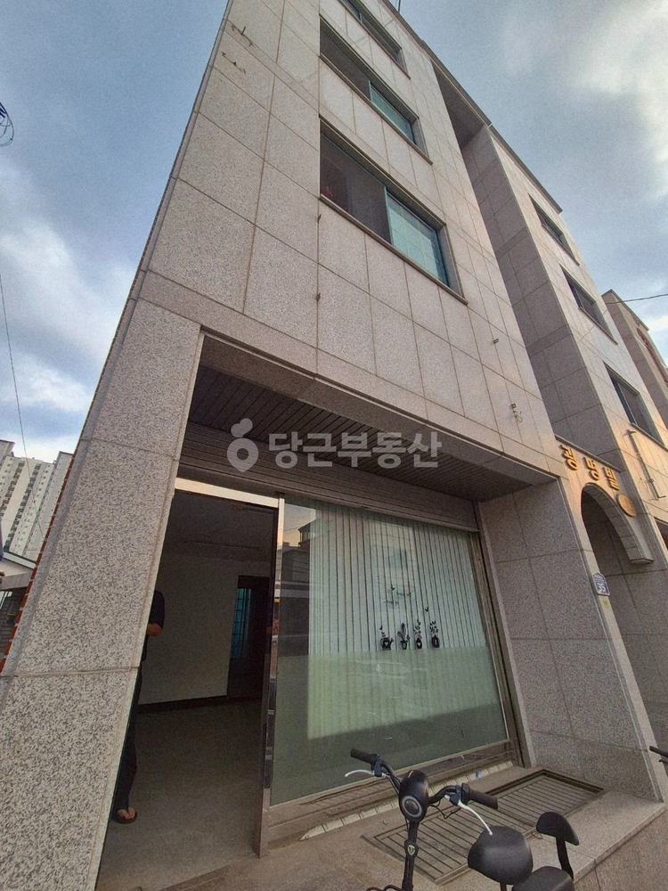충청북도 청주시 서원구 사창동 상가 사진 1