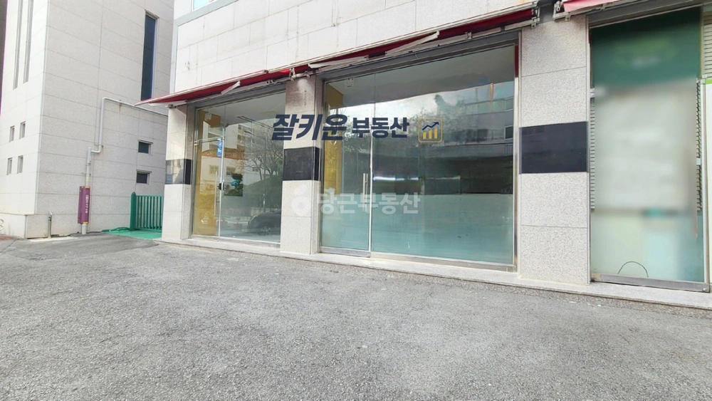 전남광주통합특별시 남구 주월동 상가 사진 1