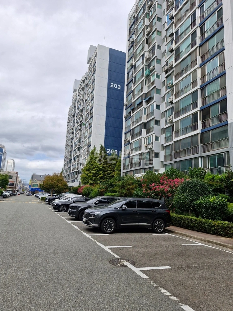울산광역시 남구 달동 아파트 사진 1