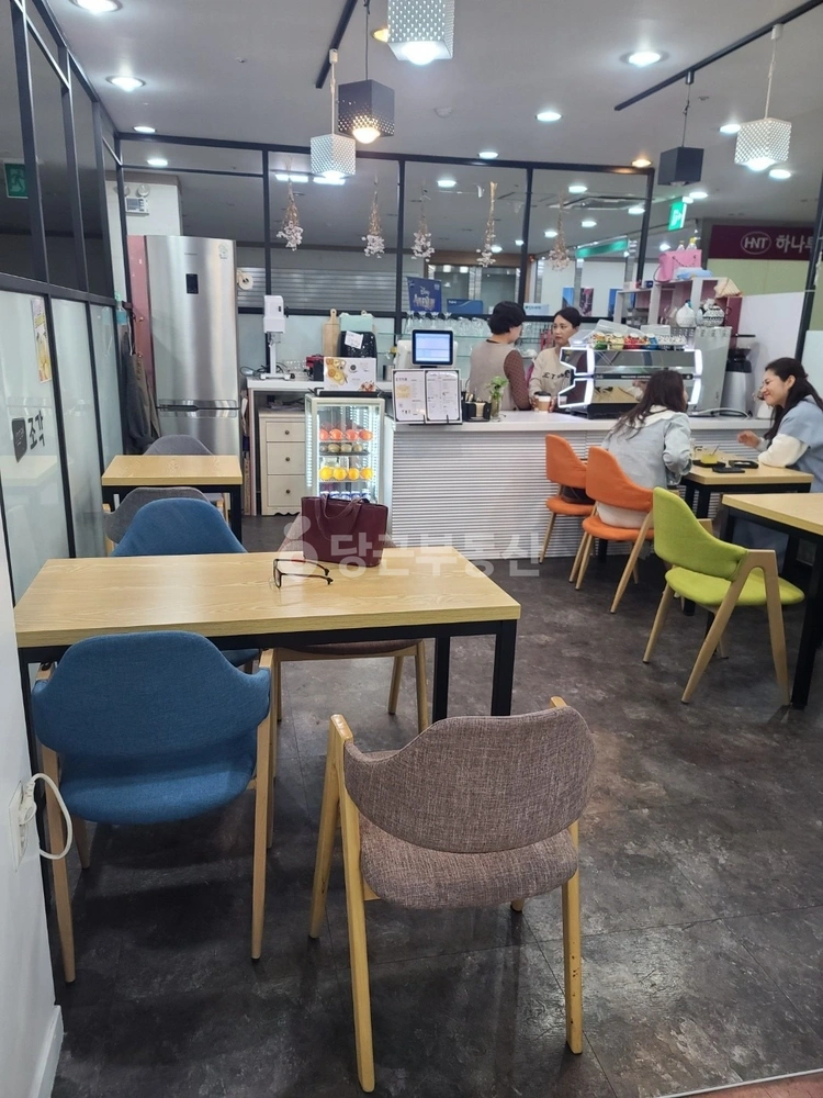 대전광역시 서구 둔산동 상가 사진 1
