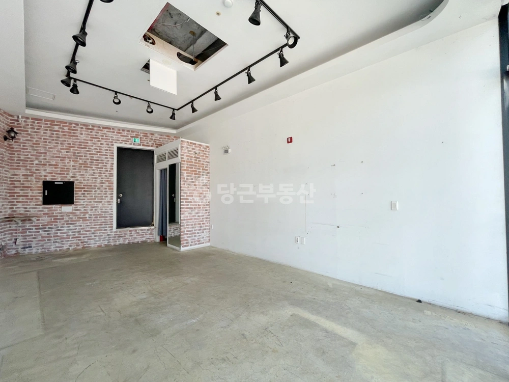 전남광주통합특별시 서구 쌍촌동 상가 사진 1
