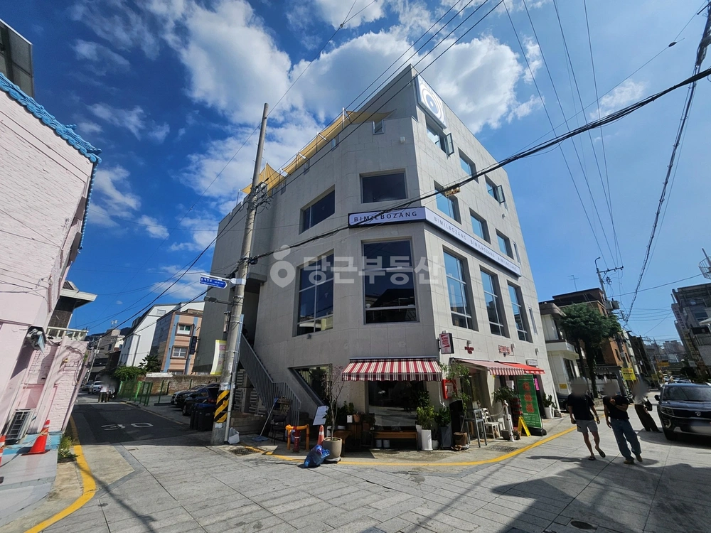 전남광주통합특별시 동구 동명동 상가 사진 1