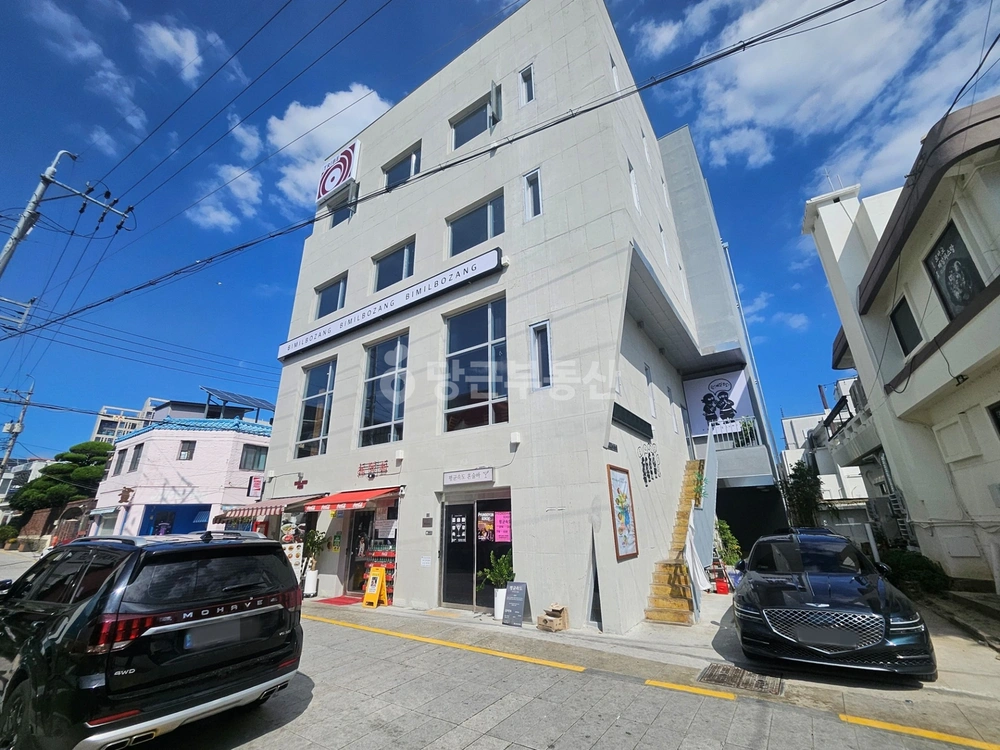 전남광주통합특별시 동구 동명동 상가 사진 1