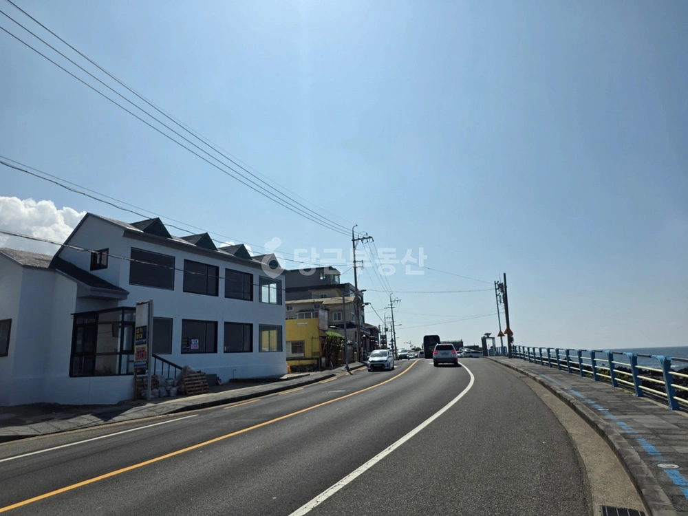 제주특별자치도 제주시 용담삼동 상가 사진 1