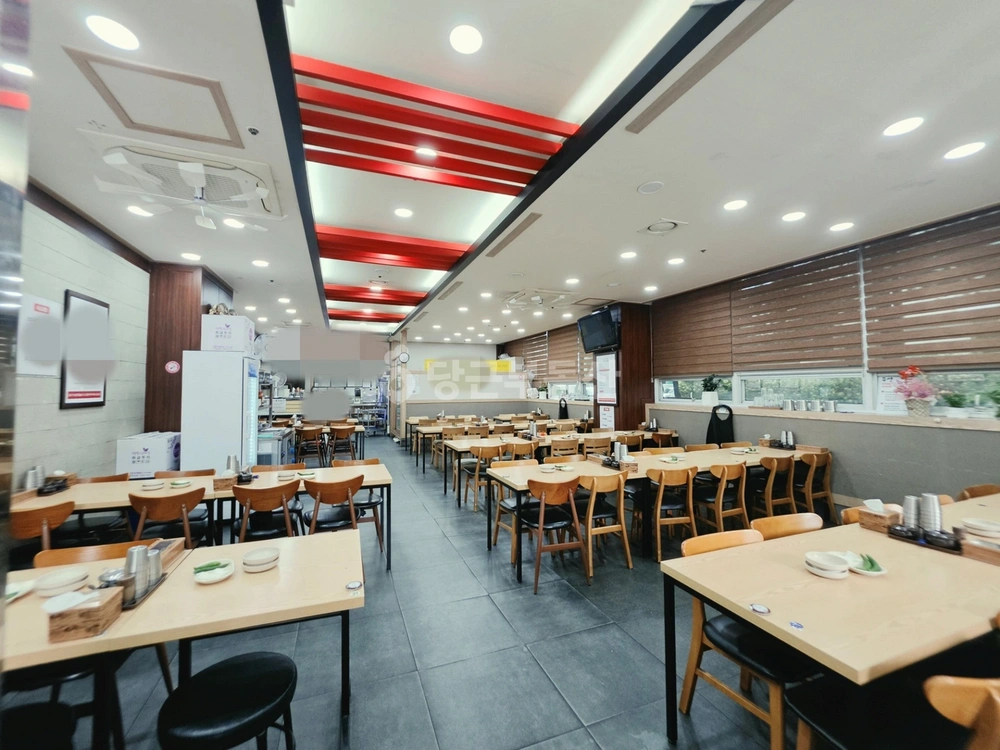 대전광역시 서구 둔산동 상가 사진 1