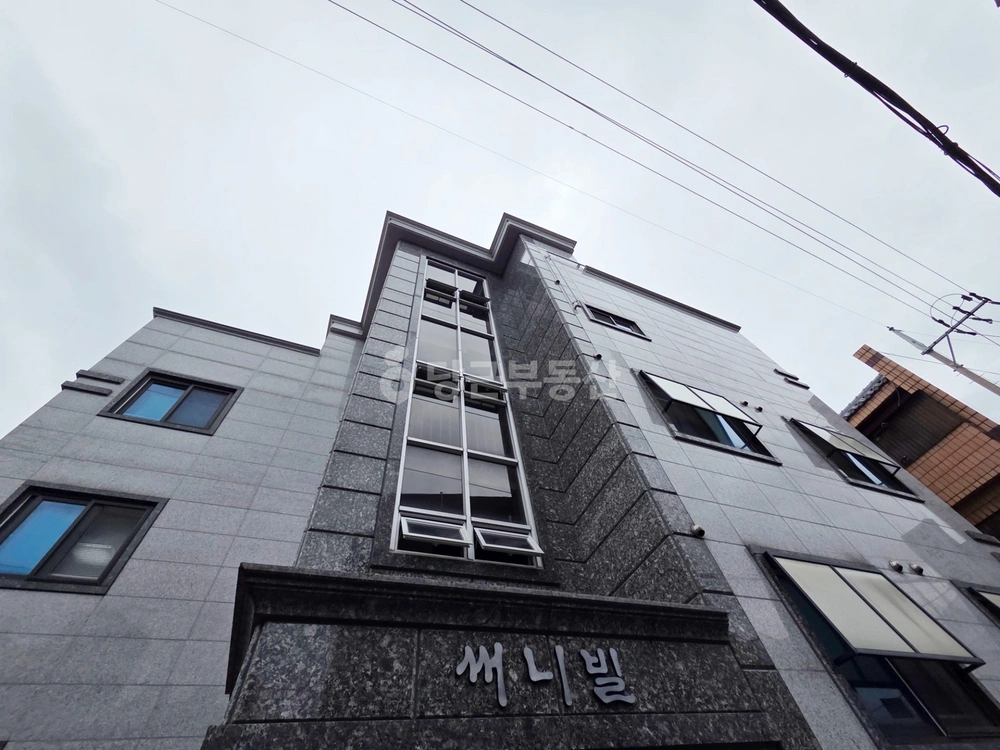 서울특별시 동작구 상도동 원룸 사진 1