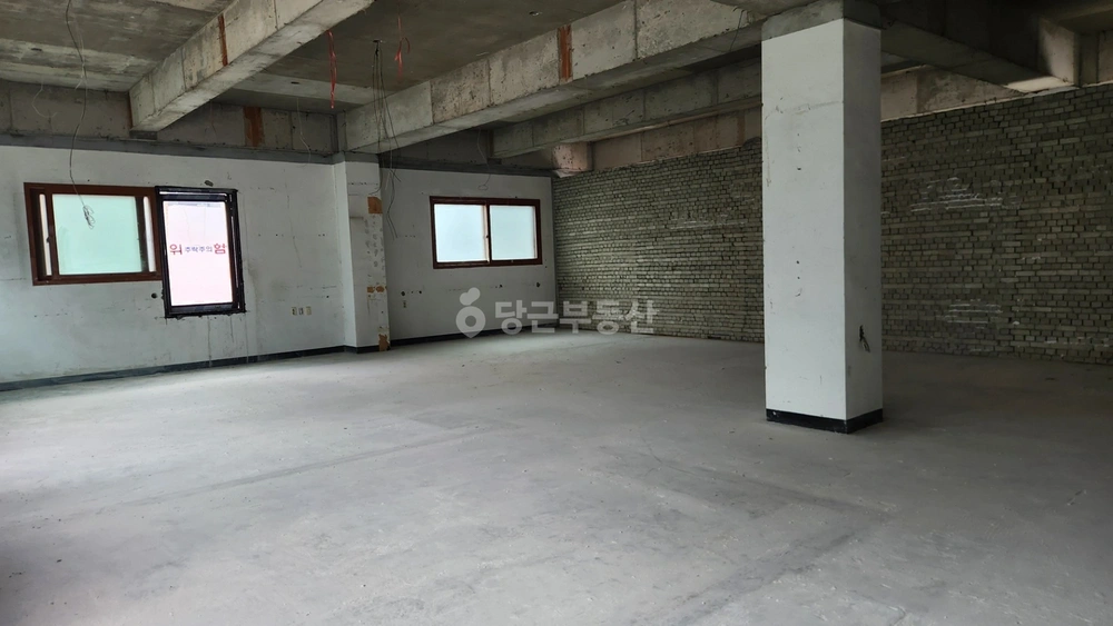 경기도 수원시 권선구 곡반정동 상가 사진 1