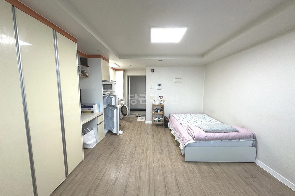 대전광역시 유성구 봉명동 오피스텔 사진 1
