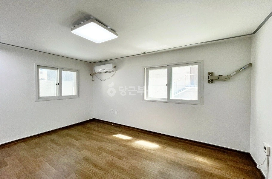 서울특별시 강남구 역삼동 원룸 사진 1