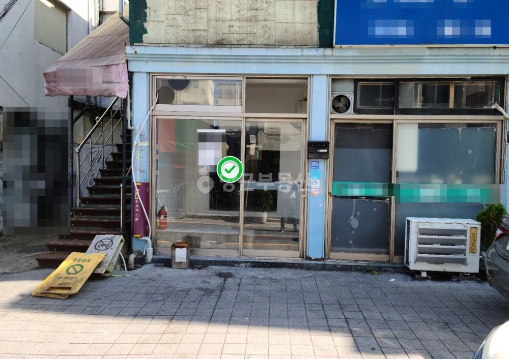 전남광주통합특별시 동구 남동 상가 사진 1