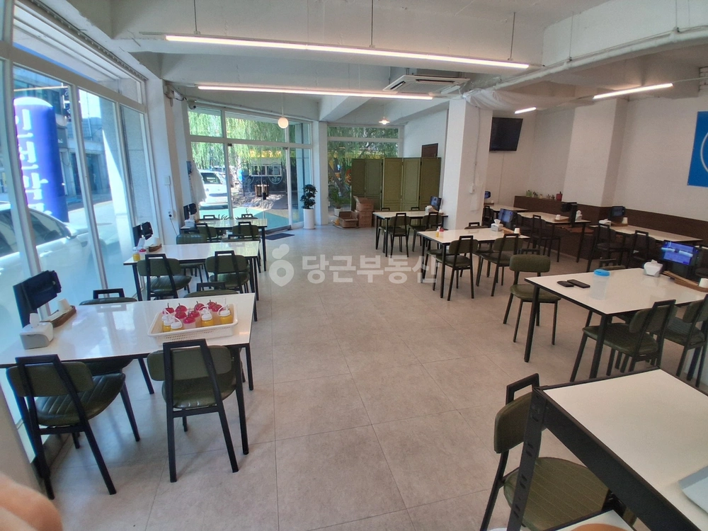 인천광역시 연수구 연수동 상가 사진 1
