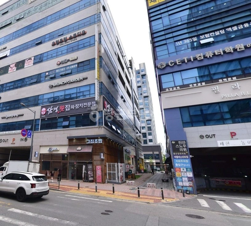 충청남도 천안시 서북구 불당동 상가 사진 1