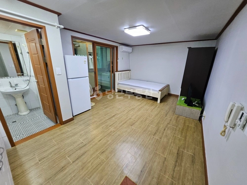 울산광역시 남구 삼산동 원룸 사진 1