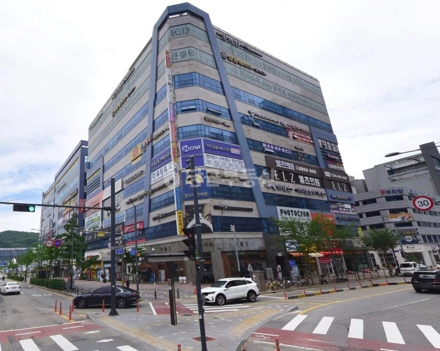충청남도 천안시 서북구 불당동 상가 사진 1