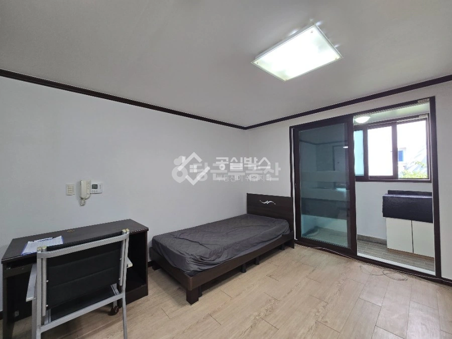 대전광역시 유성구 전민동 원룸 사진 1