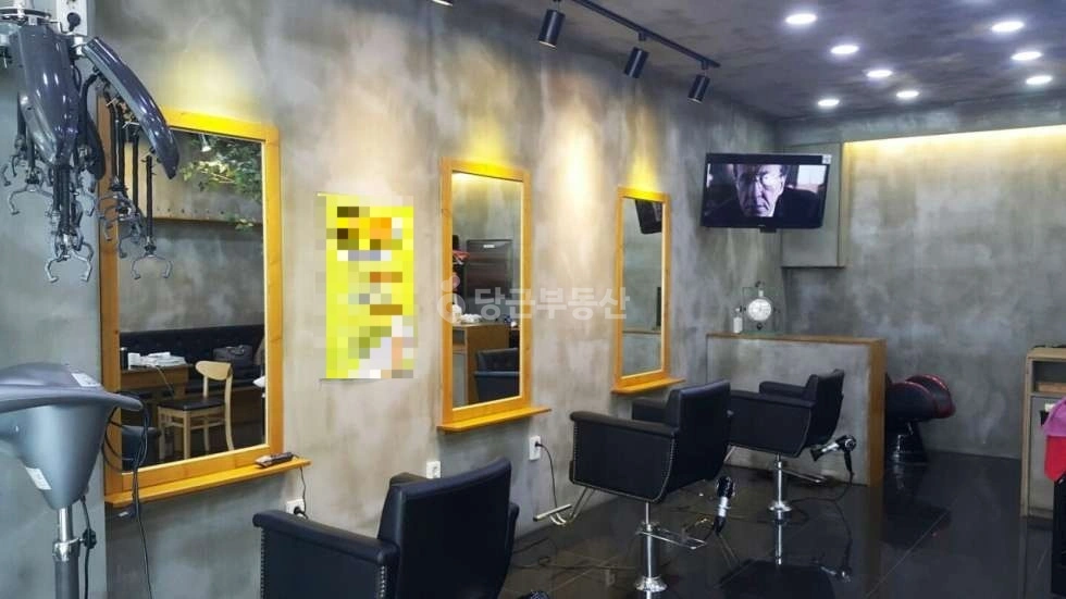 부산광역시 동구 초량동 상가 사진 1