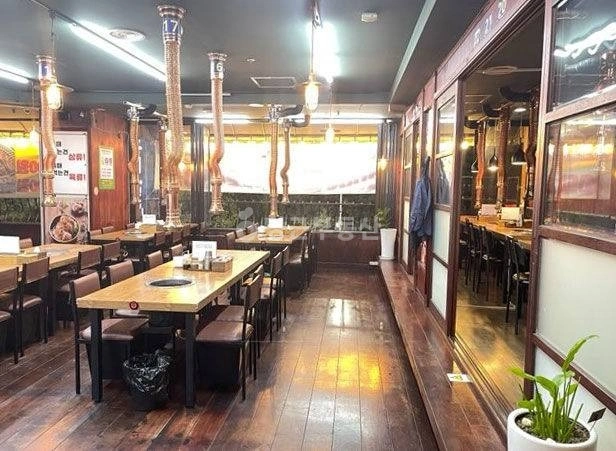 경기도 수원시 영통구 매탄동 상가 사진 1