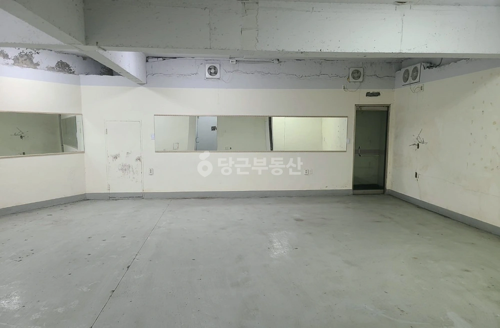 전남광주통합특별시 남구 주월동 상가 사진 1