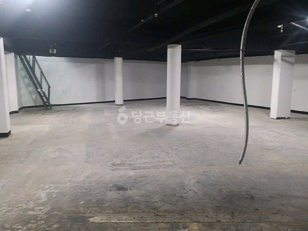 서울특별시 동작구 사당동 상가 사진 1