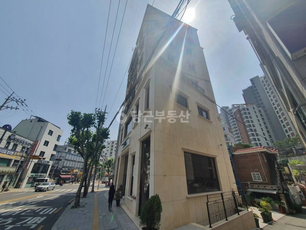 서울특별시 관악구 봉천동 상가 사진 1