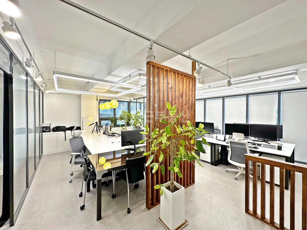 서울특별시 강남구 역삼동 사무실 사진 1