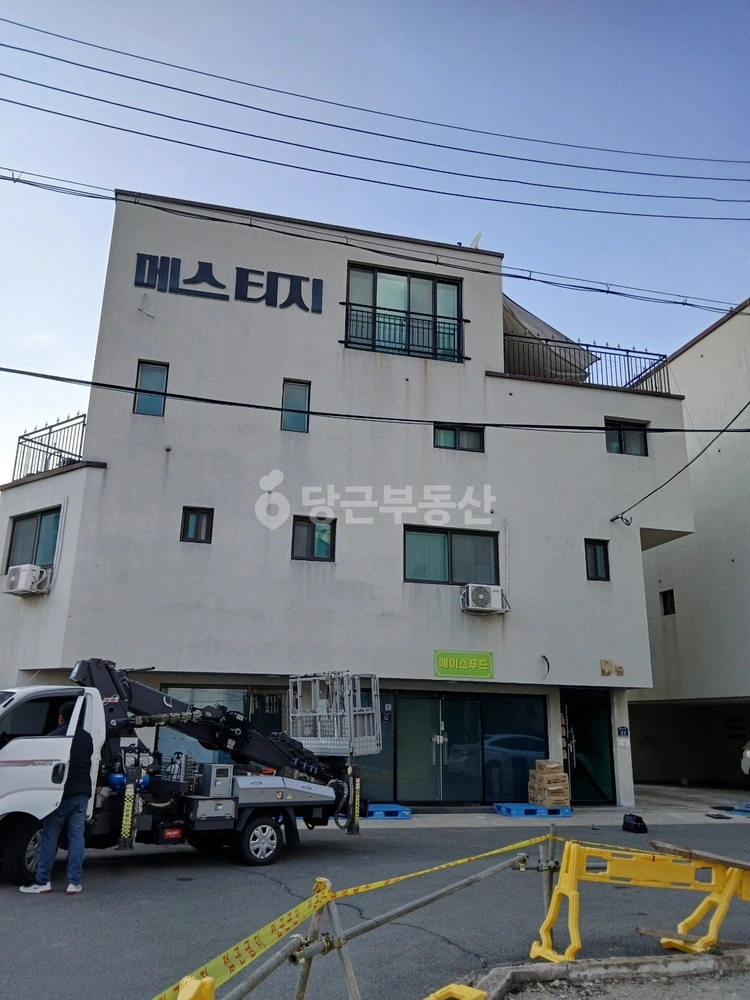 경상남도 창원시 진해구 마천동 건물 사진 1
