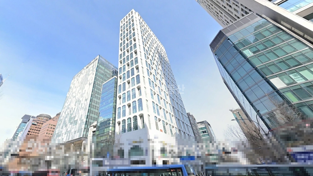 서울특별시 강남구 역삼동 상가 사진 1