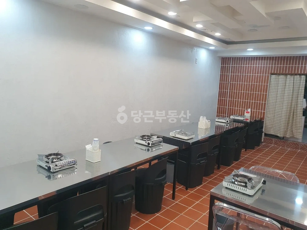충청남도 천안시 서북구 불당동 상가 사진 1
