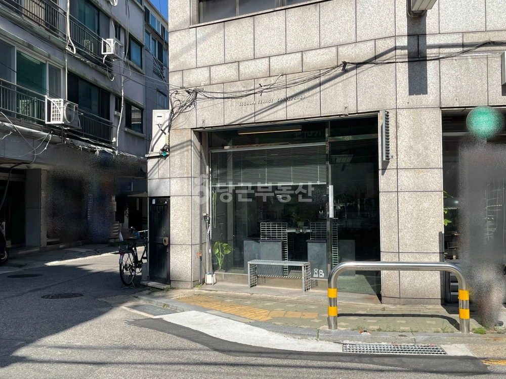 서울특별시 마포구 망원동 상가 사진 1