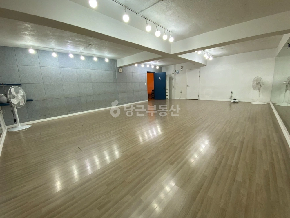 서울특별시 마포구 연남동 상가 사진 1