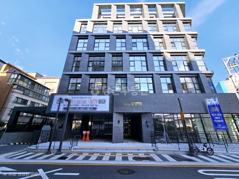 서울특별시 강남구 역삼동 상가 사진 1