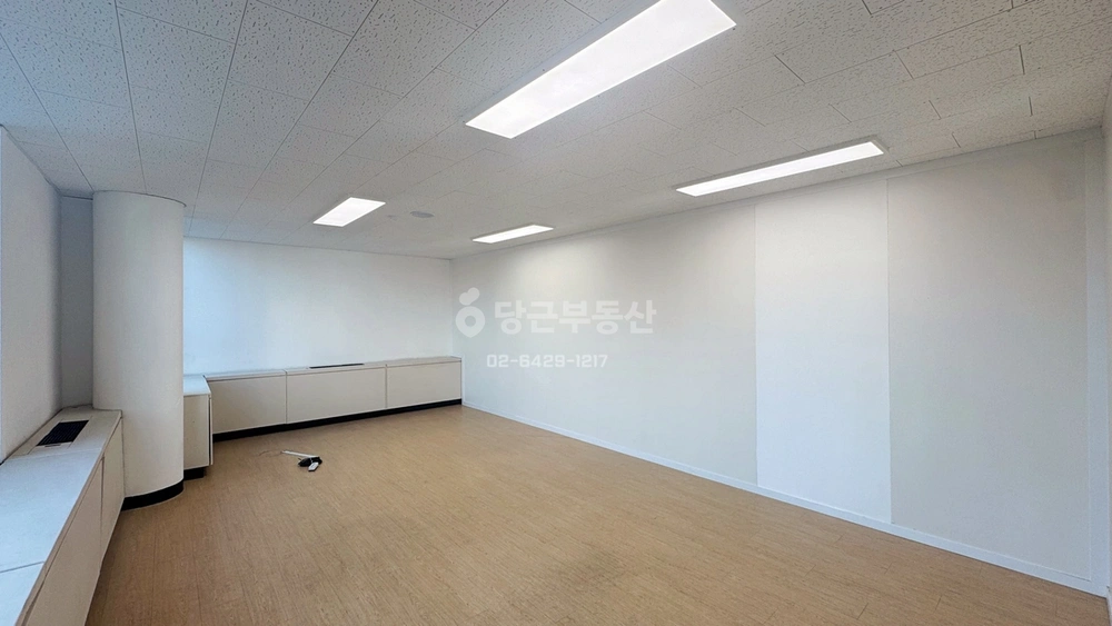 서울특별시 강남구 논현동 사무실 사진 1