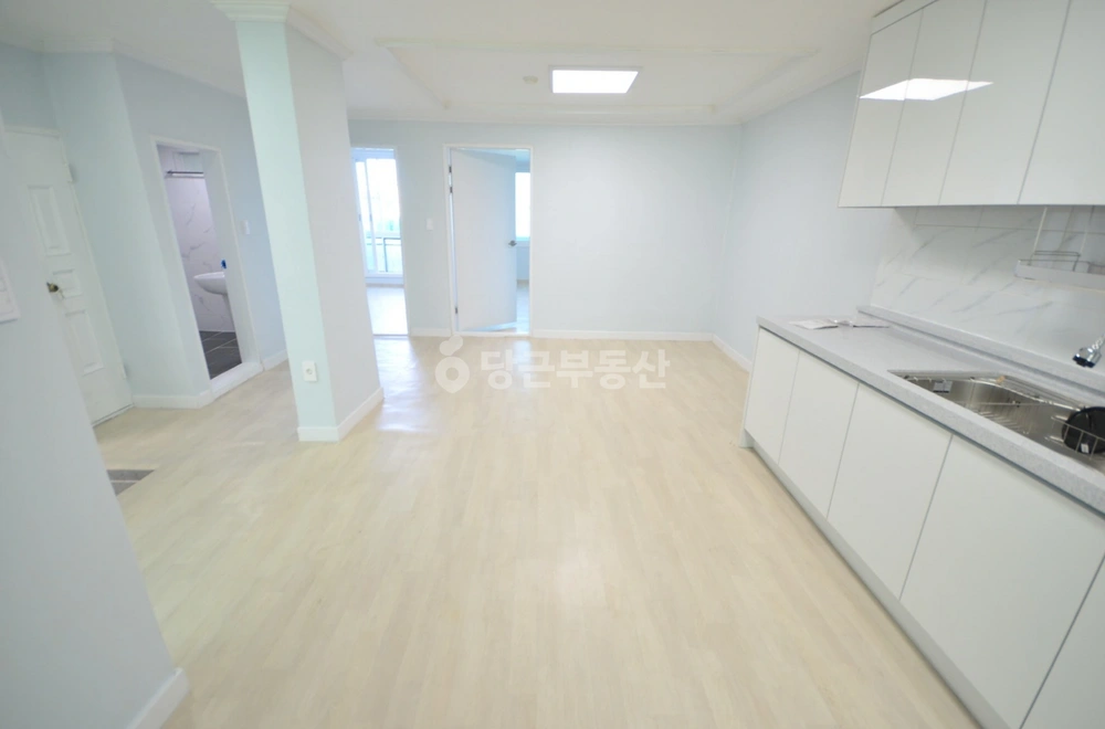 부산광역시 중구 영주동 아파트 사진 1