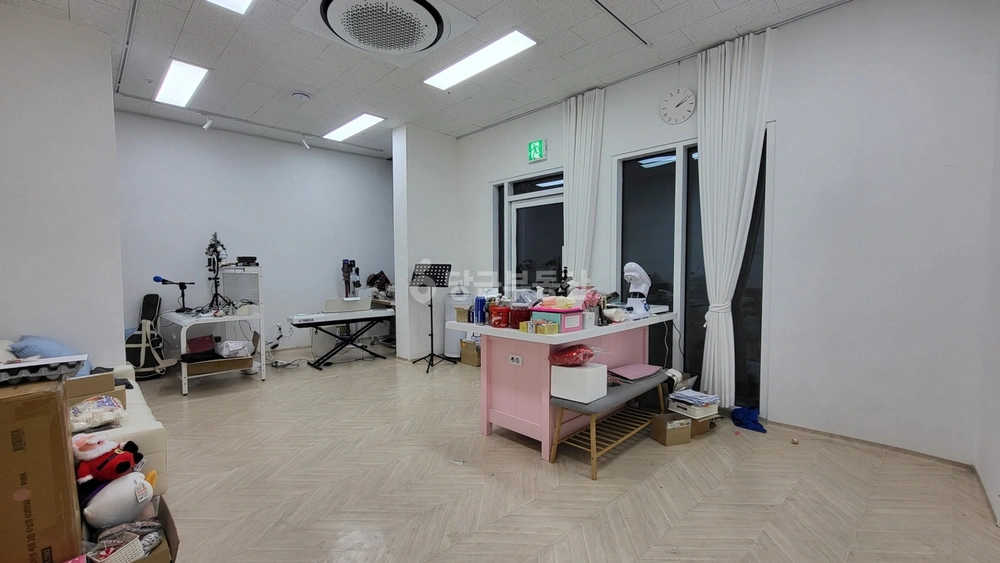 서울특별시 강남구 역삼동 사무실 사진 1