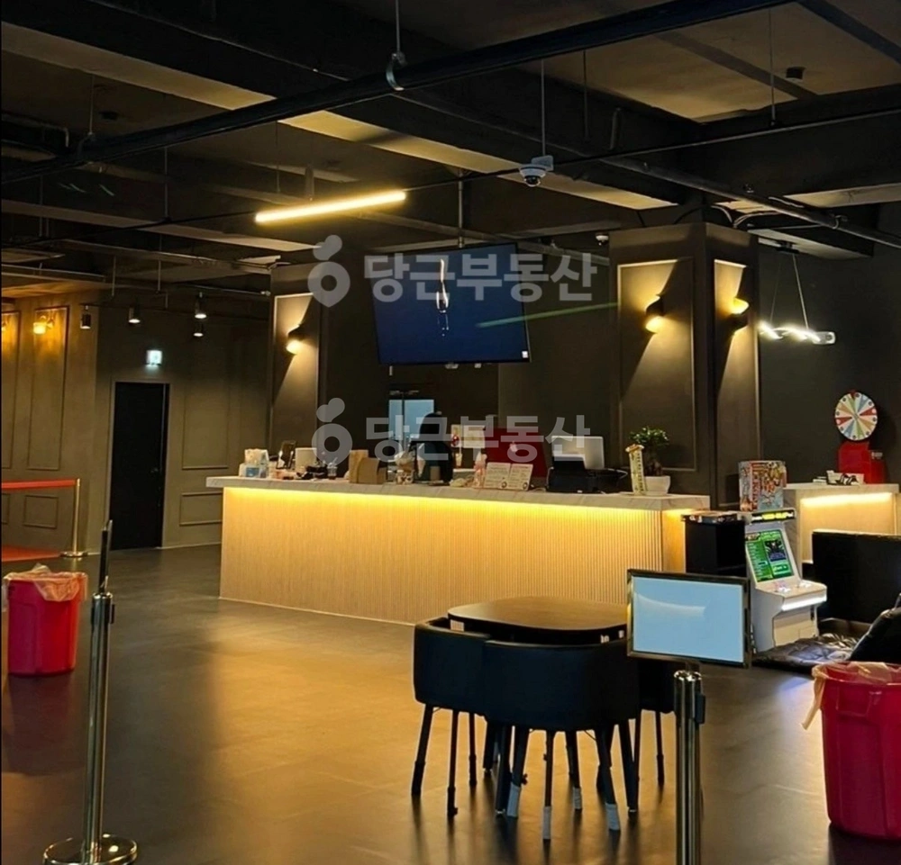 충청남도 천안시 서북구 성정동 상가 사진 1