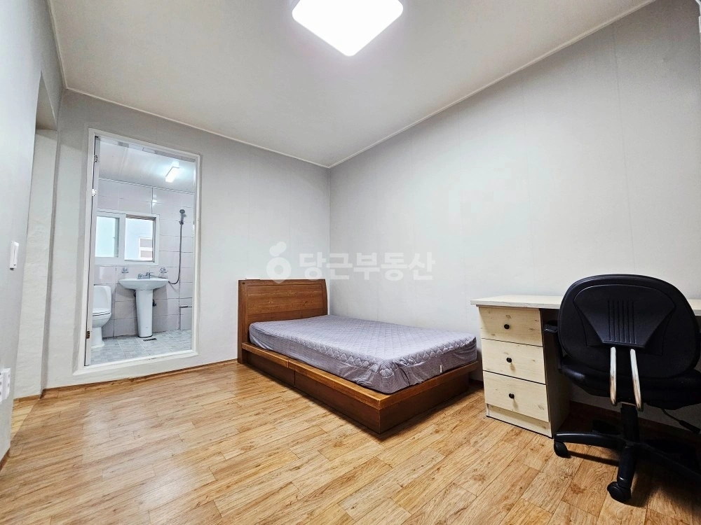 경상남도 진주시 칠암동 원룸 사진 1