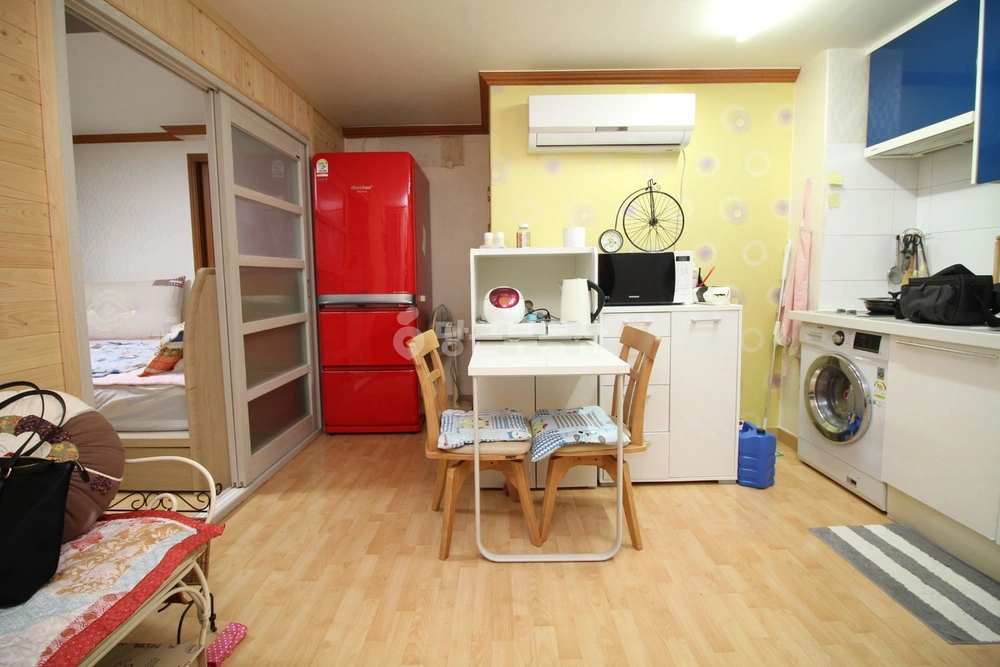 부산광역시 연제구 연산동 원룸 사진 1