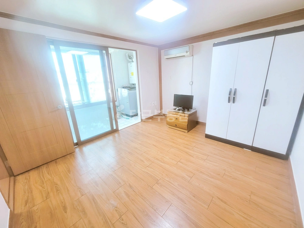 울산광역시 동구 전하동 원룸 사진 1