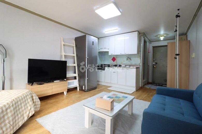 서울특별시 강남구 역삼동 원룸 사진 1