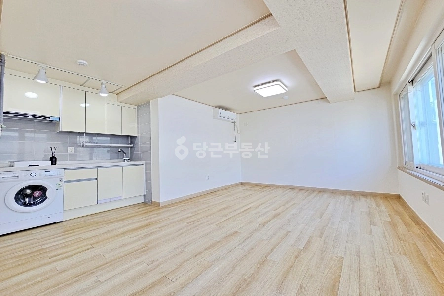 서울특별시 강남구 논현동 원룸 사진 1