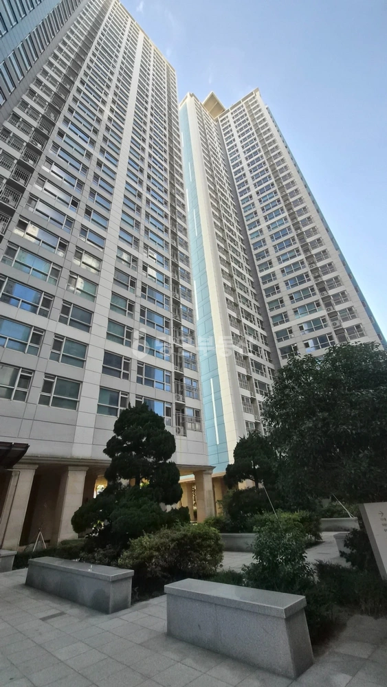 부산광역시 부산진구 부암동 아파트 사진 1