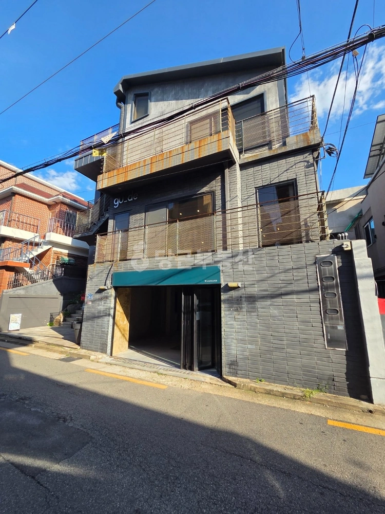 서울특별시 서대문구 연희동 상가 사진 1
