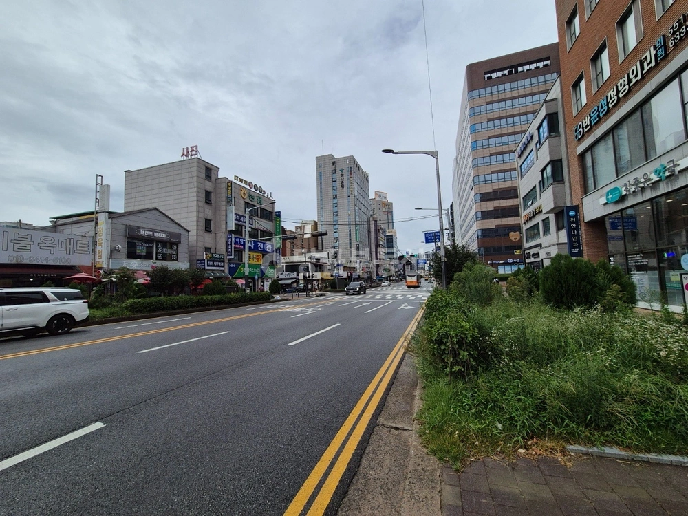 충청남도 천안시 동남구 신부동 상가 사진 1