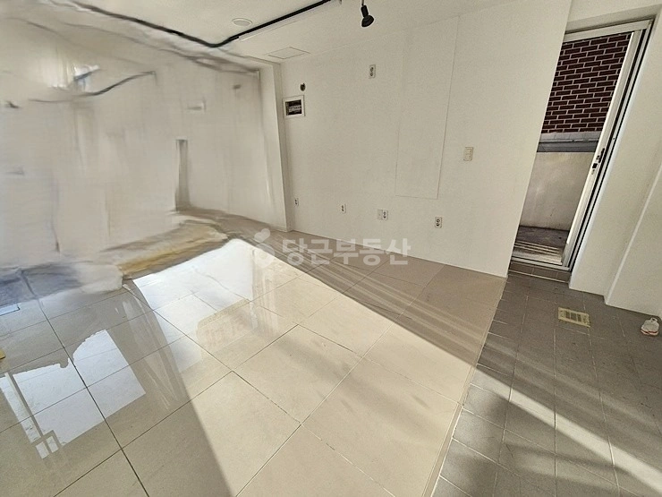 경상남도 창원시 성산구 신월동 상가 사진 1