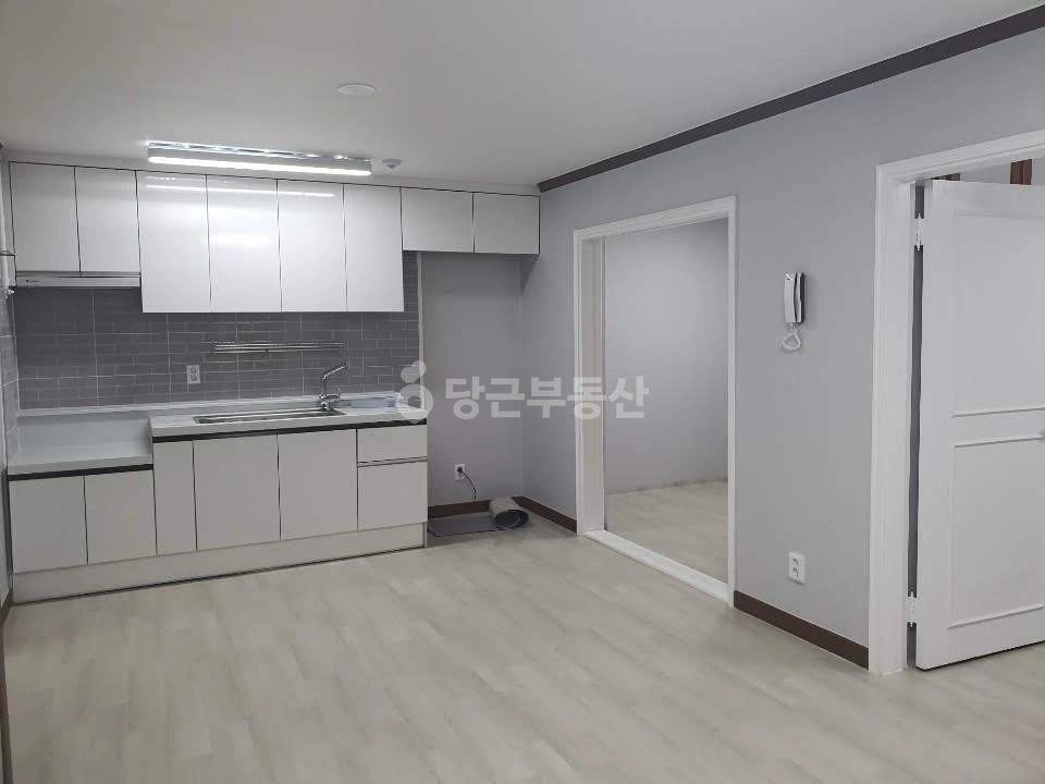 경기도 군포시 산본동 아파트 사진 1