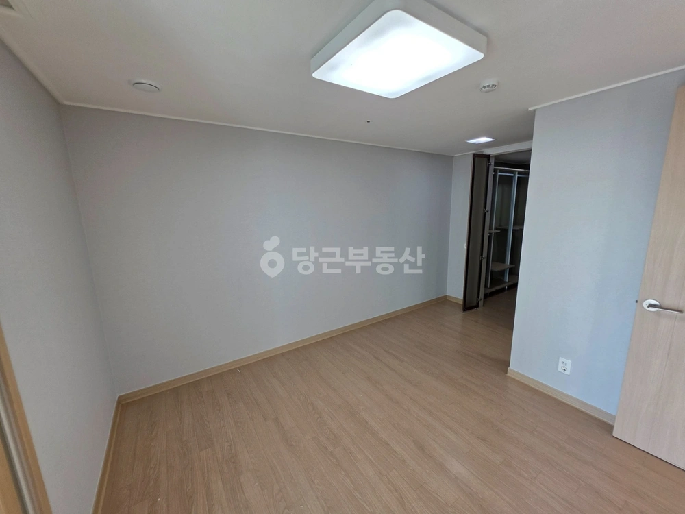 전북특별자치도 군산시 대명동 아파트 사진 1
