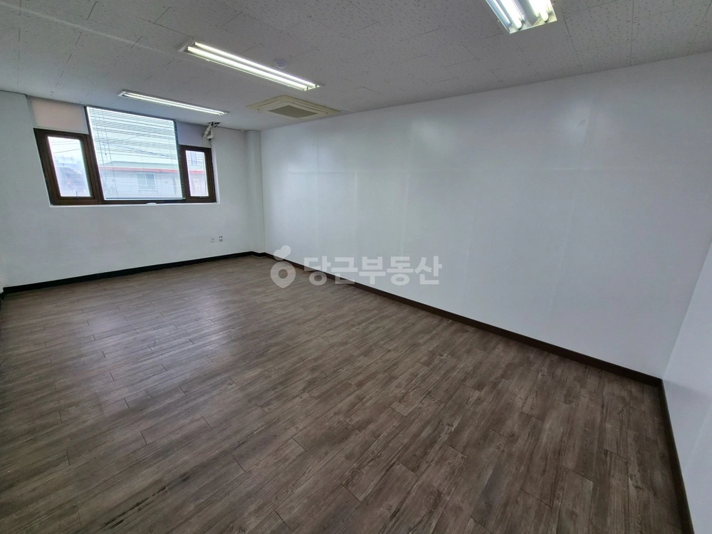 경기도 파주시 동패동 상가 사진 1